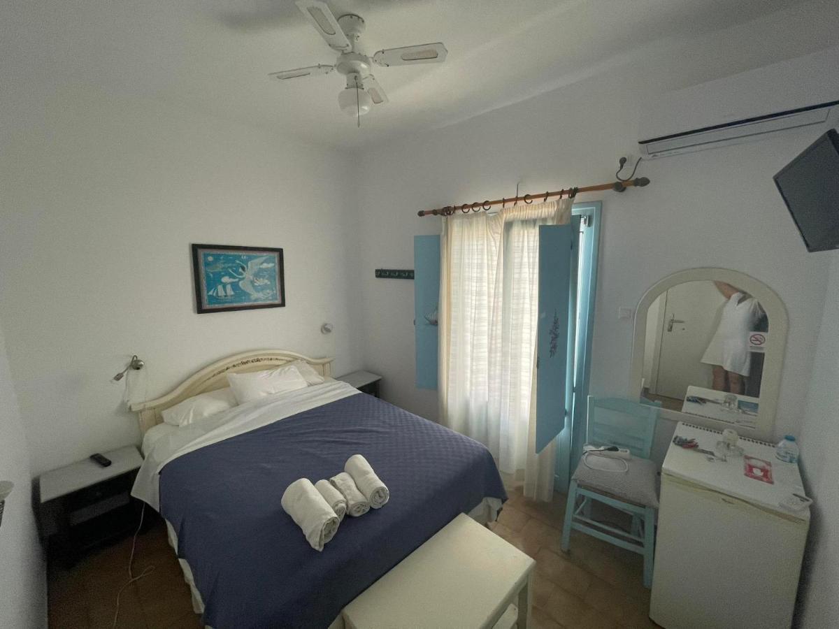 Yannis Maria Rooms Antiparos Exterior photo